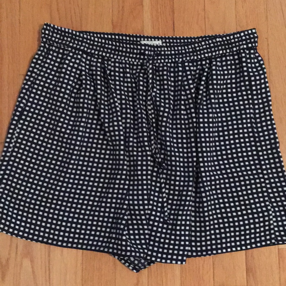 J Crew Factory pull-on shorts, M
